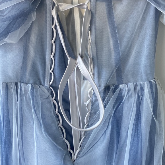 Blue prom dress - Picture 3 of 4